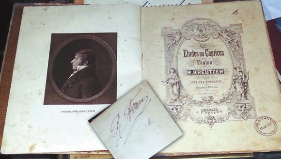 Нотная запись Крейцеровой сонаты с автографом автора