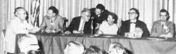 Слева направо: Фриц Лейбер, Эд Эмшвиллер, Вилли Лей, Джордж Сайзерс, Ли Брэкетт, Айзек Азимов, Лайон Спрэг де Камп, 1963 год