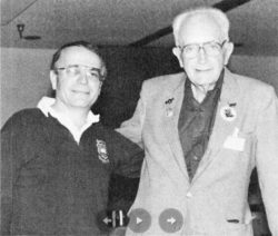 Фриц Лейбер и его сын Джастин, 1987 год